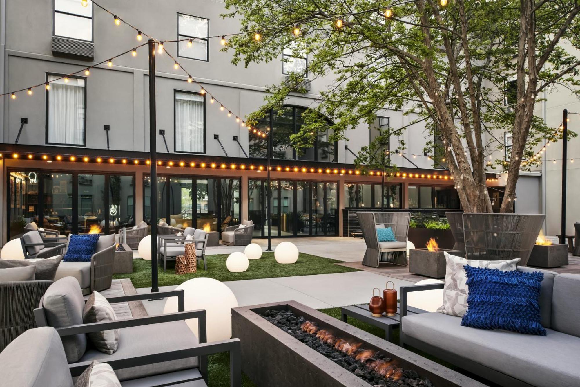 Voco The Darwin - Atlanta Midtown By Ihg Hotel Kültér fotó