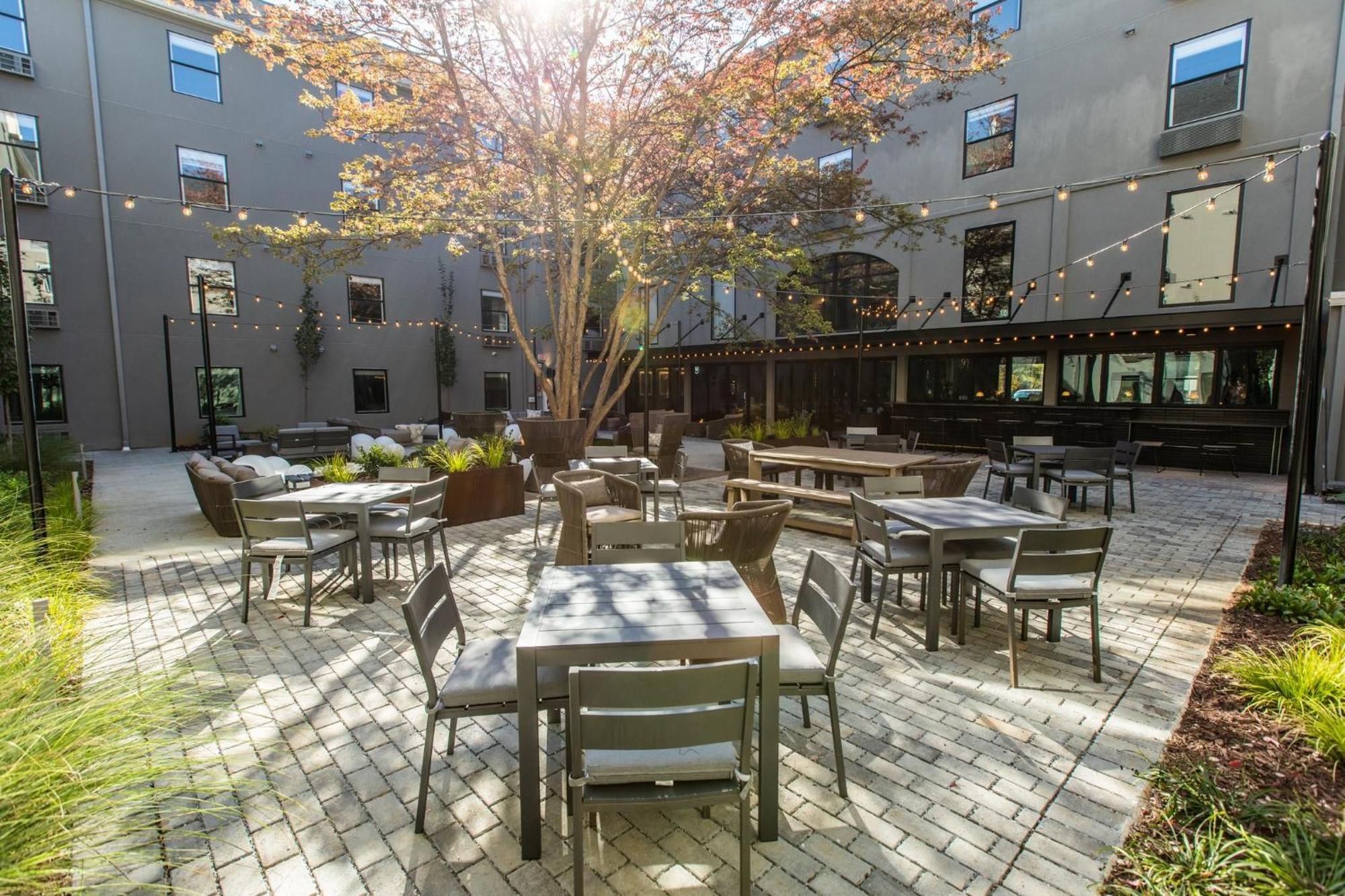 Voco The Darwin - Atlanta Midtown By Ihg Hotel Kültér fotó